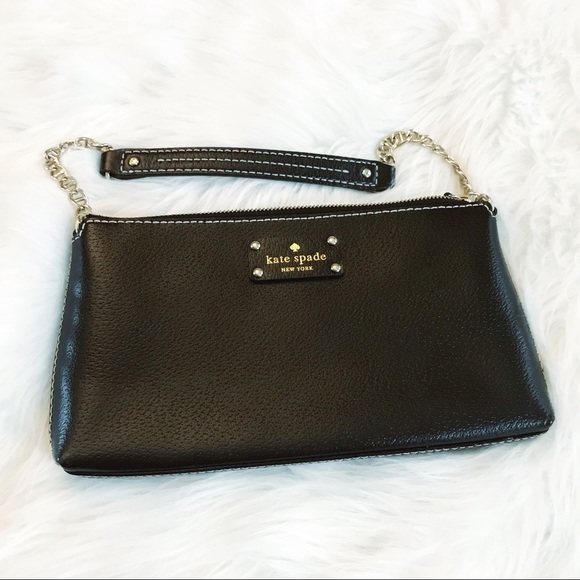 kate spade Handbags - Kate Spade Wellesley Byrd black shoulder bag
